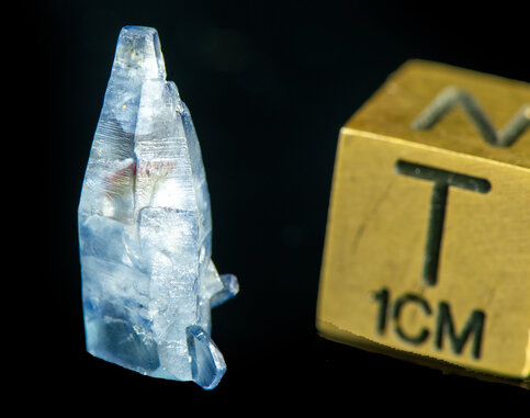 sapphire-crystal-7352-78