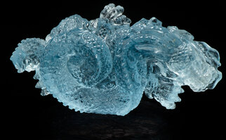 blue-topaz-dragon-carving-1106