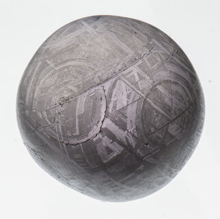 muonionalusta-meteorite-sphere-9988