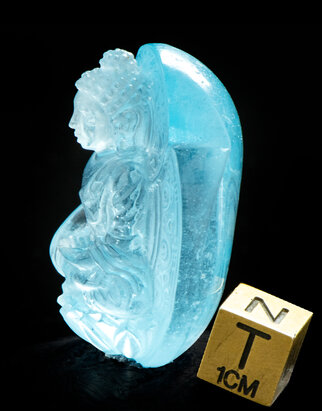 blue-topaz-buddha-carving-1253