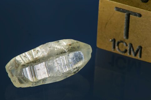 sapphire-crystal-7594
