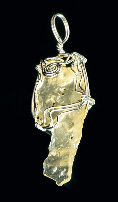 libyan-desert-glass-pendant-1030