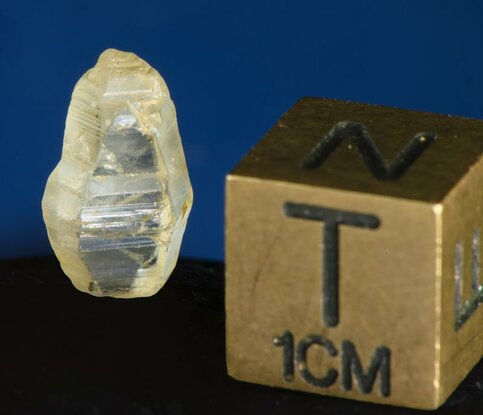 sapphire-crystal-7390