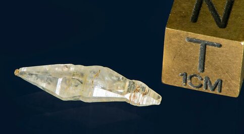 sapphire-crystal-7459